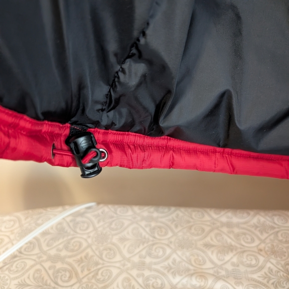 Harley-Davidson Ladies Red Puffer Jacket Size L - Picture 10 of 15